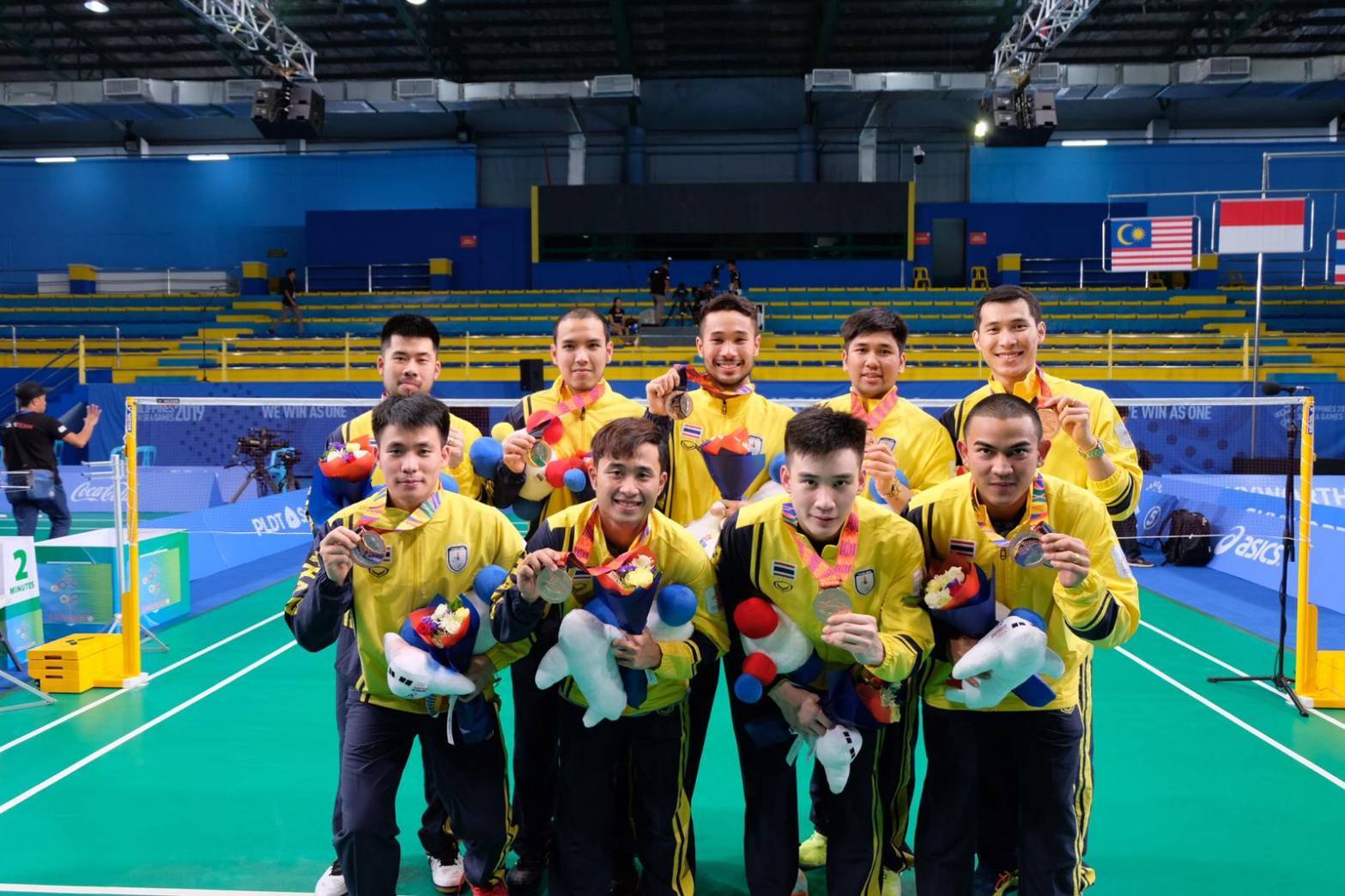ทีมตบลูกขนไก่ชายไทย รับเหรียญทองแดง ในการแข่งขันแบดมินตัน กีฬาซีเกมส์ ครั้งที่ 30