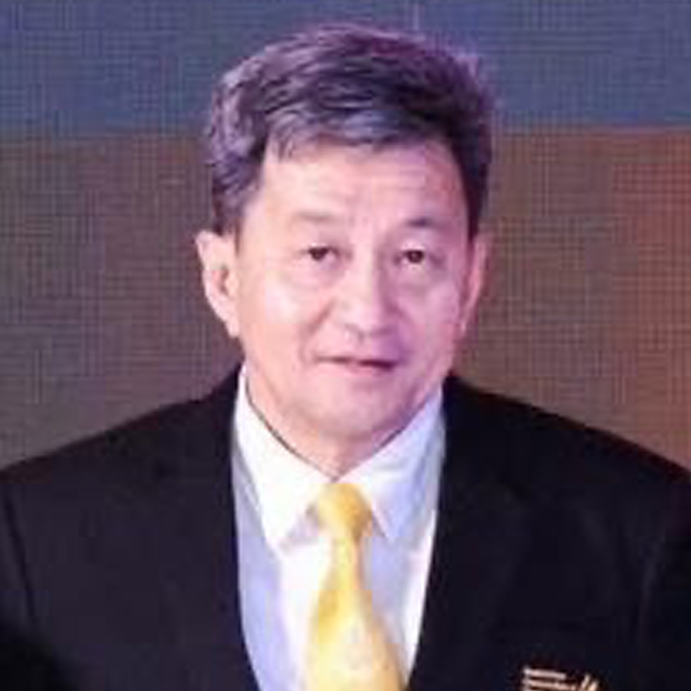 นายวัฒนาอำพันสุวรรณ
