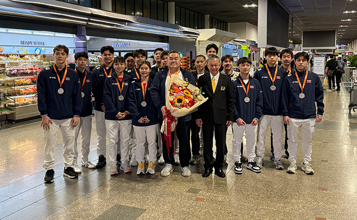 ทัพแบดมินตันเยาวชนไทย กลับถึงบ้าน หลังคว้ารองแชมป์ทีมผสมเอเชีย เตรียมลุยเยาวชนโลก ต.ค.นี้ 